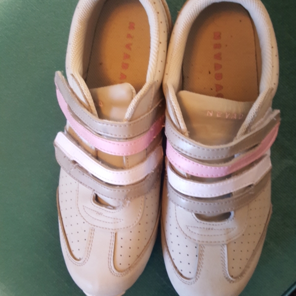 Nevada beige casual walking exercise shoes - Picture 2 of 5